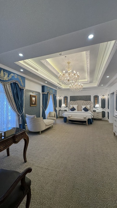 Royal suite