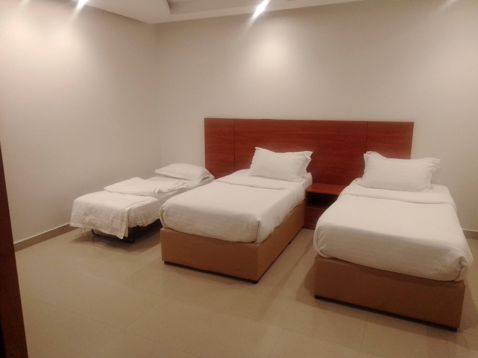 شقه 13 - لـ 5 اشخاص