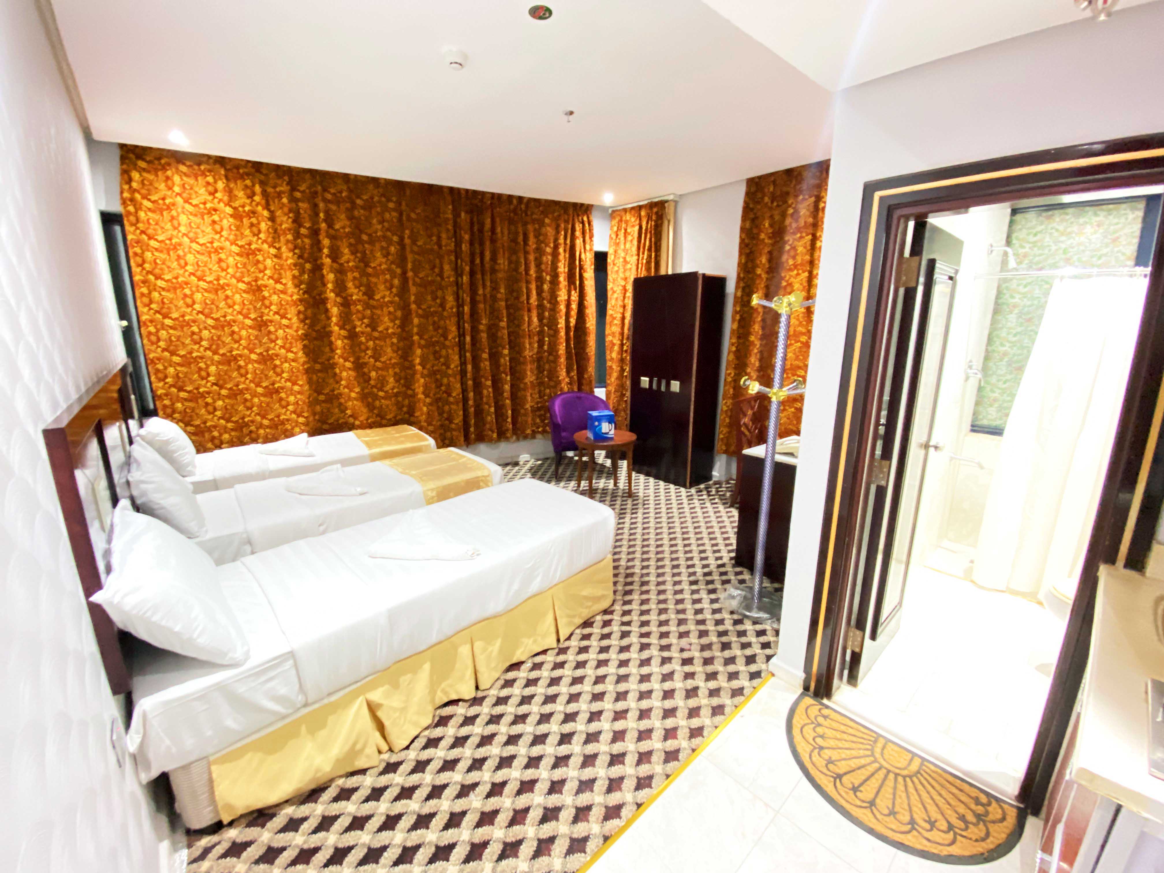 غرفة ثلاثي في سويت