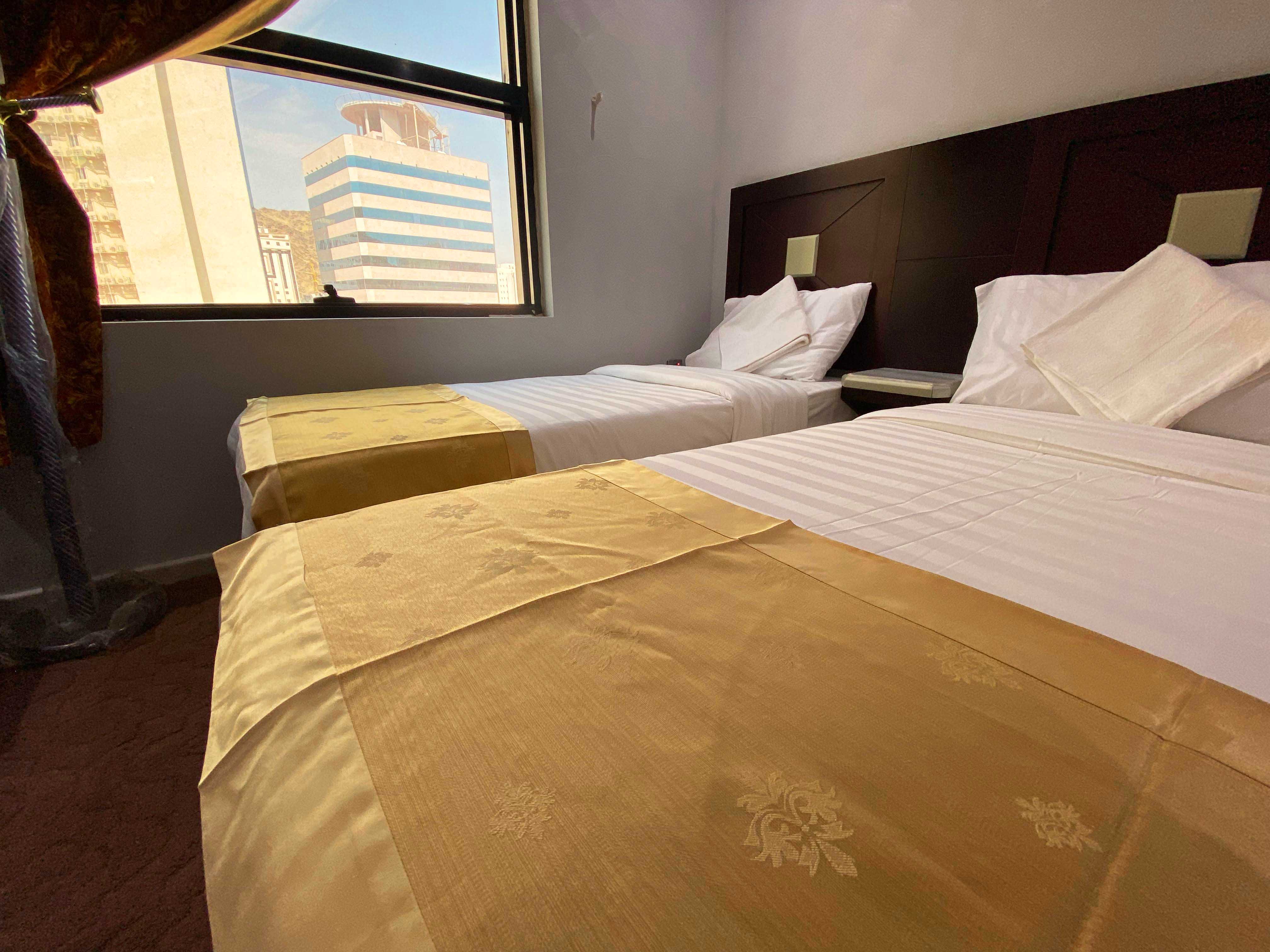 غرفة ثنائية