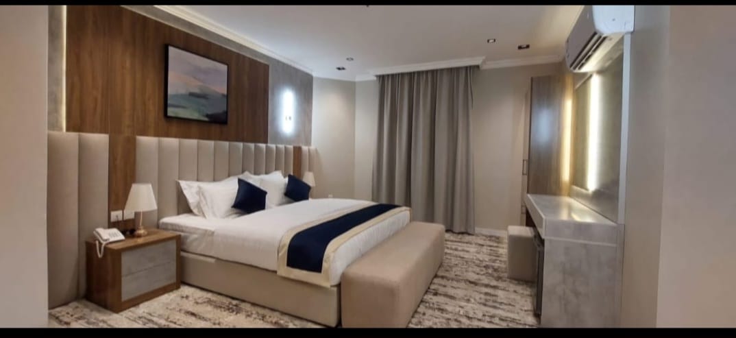 غرفه ديلوكس مزدوجه